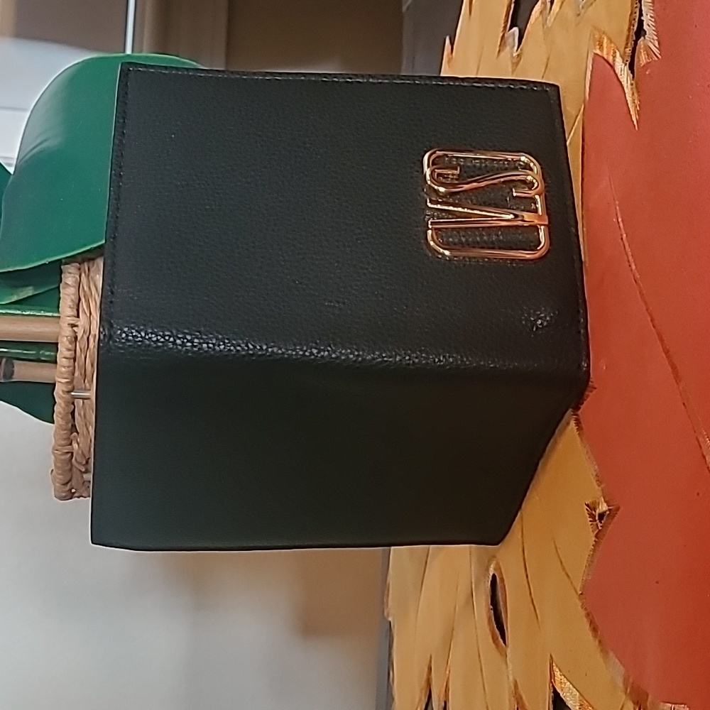 Passport Holder - image 6